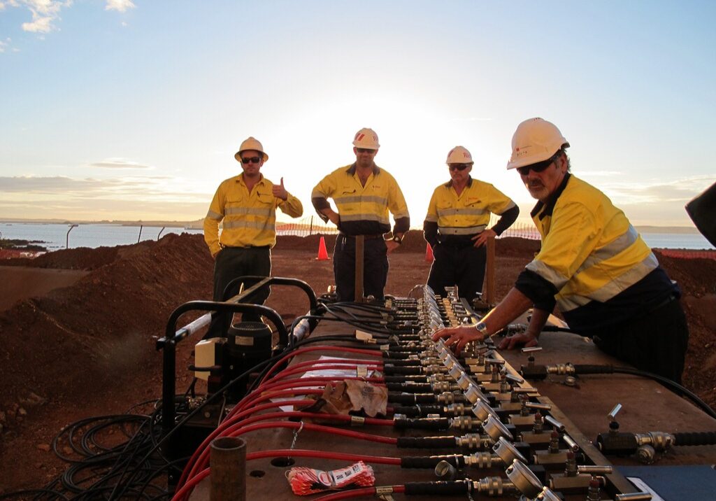 Tank Jacking - WA